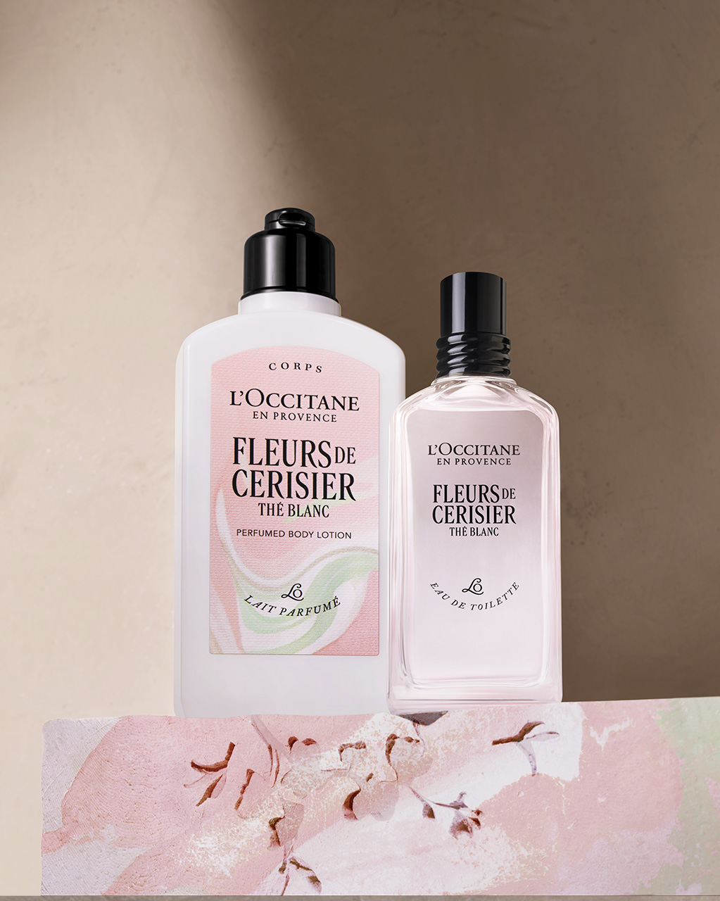 Loção Corporal Perfumada Fleurs de Cerisier Thé Blanc 250mL | L